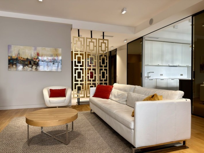 Riviera Riverside вул. Раїси Окіпної, 18. - фото 1