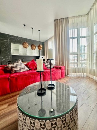 Продаж світла 3-к квартира 135 м2 ЖК «Французький квартал 1» з терасою - фото 1