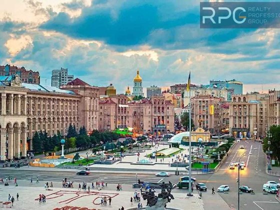 Продаж 2к квартири Софіївська 1/2 Майдан Незалежності Киев