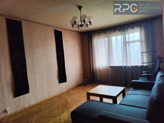 Продам 2к квартиру Оболонськийпр-т 23А                              хд Киев