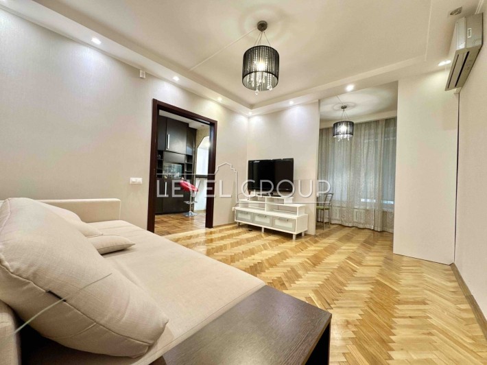 Продаж 2к квартири з ремонтом(євротрійка), Оболонь - фото 1