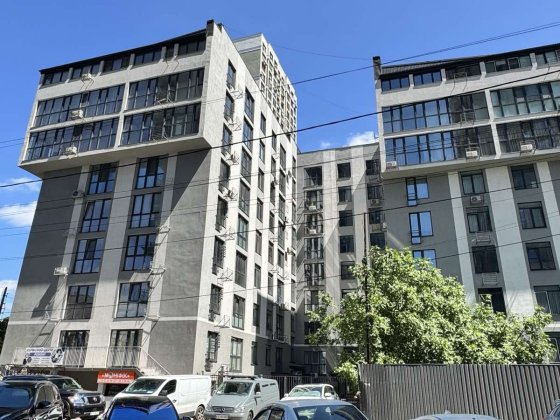 Продам смарт квартиру 1 кімнатну студію Метро Парк Вирлиця Кам'янська Киев