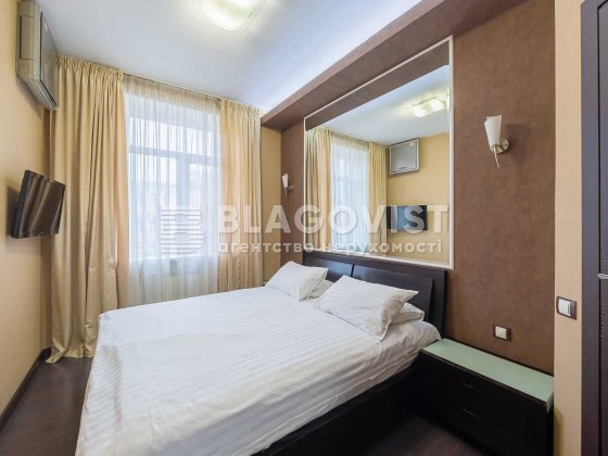 АКТУАЛЬНО!!!  В.Васильківська 20, 2к сталінка в центрі Києва 145000 Київ