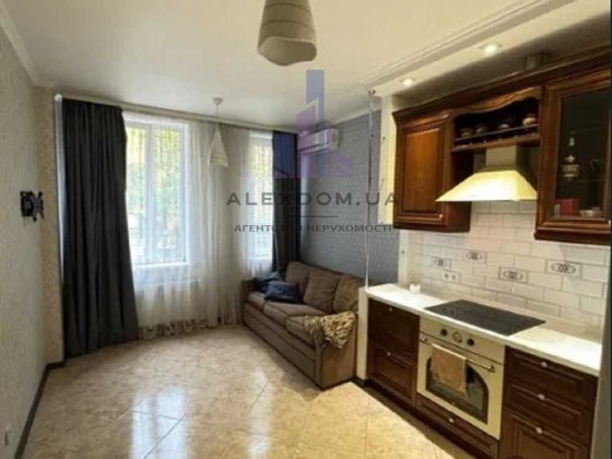 Продається 1-к євродвушка ,ЖК Комфорт Таун. Соцмісто, Дарницька площа Київ