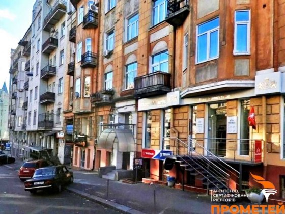 Дворівнева 2-х кімнатна квартира вул. Антоновича ,24 Київ