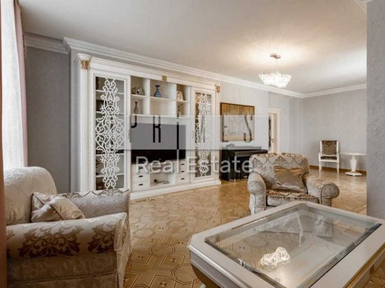 Продаж 4к квартири, ЖК Новопечерські Липки, вул. Андрія Верхогляда, 14 Киев