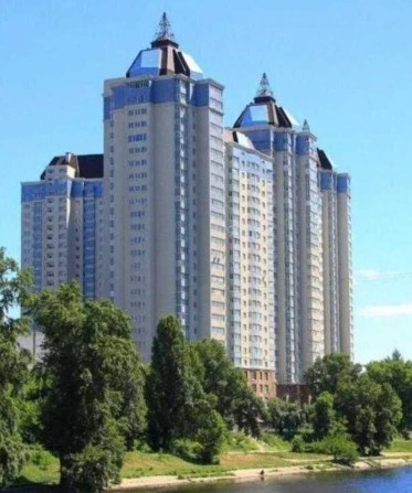 Продажа 2 комнатной в ЖК Лазурный блюз на Туманяна 15 А - фото 1