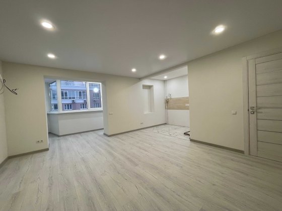 Дарницький, 1к квартира з новим ремонтом, Драгоманова, Б/Готівковий! Київ