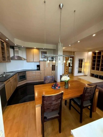 NEW!Простора та затишна 2к квартира 80 м² з якісним ремонтом на Бажана - фото 1