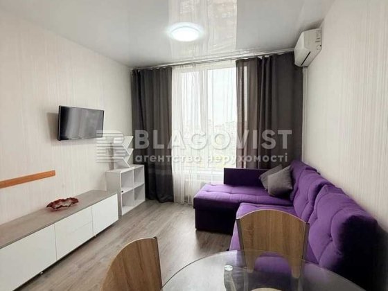 Продаж квартири Соборності просп. (Возз'єднання),17к2 Комфорт Таун Киев