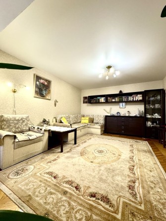 Чудова 2-кім квартира біля метро Либідська Центр - фото 1