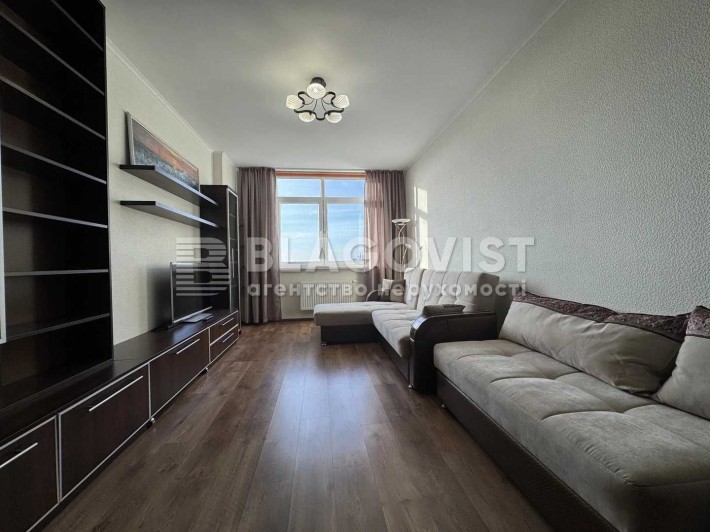 Продаж 2-х кімн кв-ри 70м2 вул.Воскресенка 14Б Паркові озера м.Дарниця - фото 1