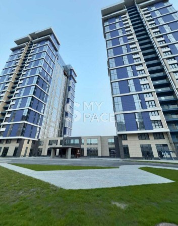 Продаж 2 к.кв.,  ЖК Edelweiss House, Печерськ, Ботанічний сад, Центр - фото 1