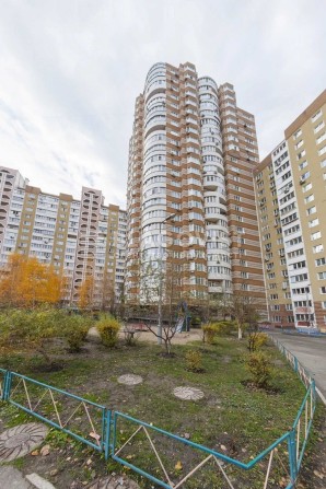 Продаж 2 кімнатної квартири ,вул.Урлівська 16/37,Дарницький - фото 1