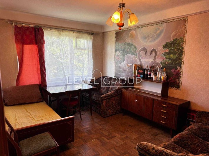 Трикімнатна в житловому стані на Чорних запорожців, метро Дарниця - фото 1