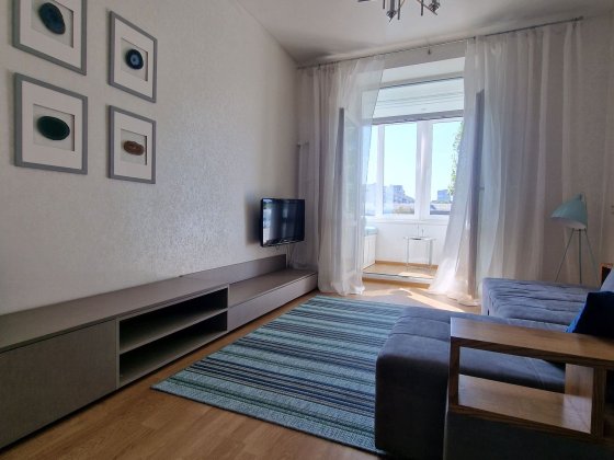 Нивки. Сталінка з сучасним ремонтом. Киев