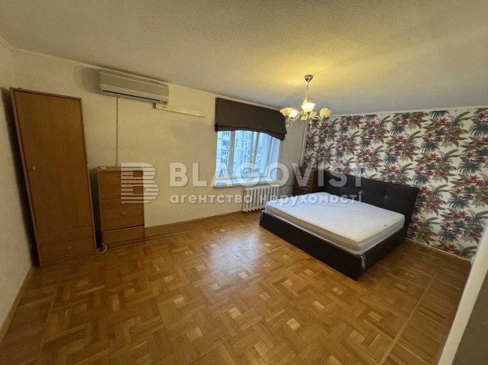 Продається 2 кімнатна квартира просп. Бажана - фото 1