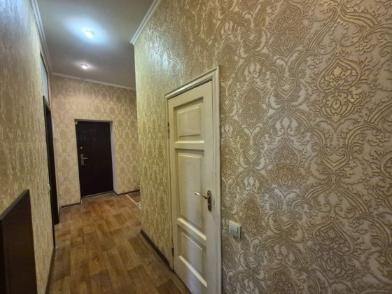 Продам 2 кімнатну квартиру вул. Пасхаліна Київ