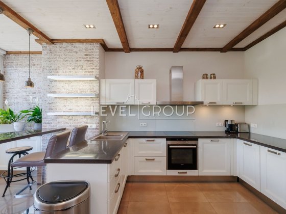 Продаж трикімнатна квартира ЖК Пори Року, вул.Мокра(Кудряшова)16, 126м Киев