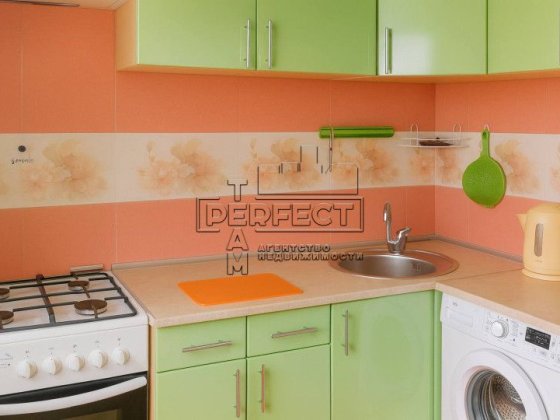 Продаж 1к квартири Світлицького 24 / Светлицкого 24 Киев