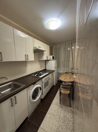 Продаж. Вул. Мостицька, 6, затишна 1 к.кв. з ремонтом - фото 1