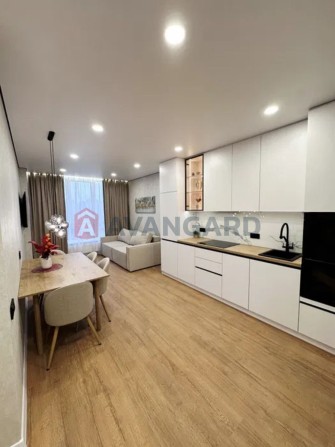 Варшавський-2 -«заїжджай і живи»,  1кімн квартира. - фото 1