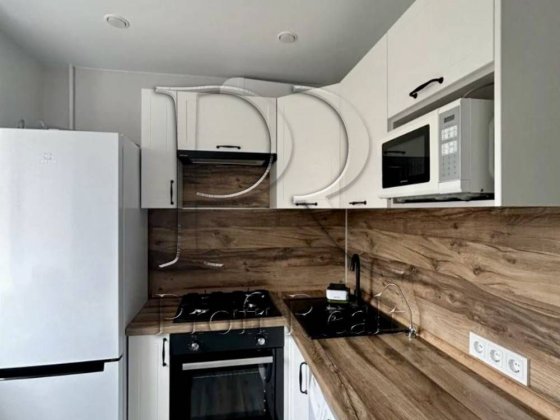 Без %. Продаж 2  кімн. квартири за адресою проспект Леся Курбаса, 4 Киев