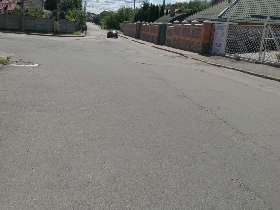 квартиру у таунгаузi Київ Жуляни 50 м2. Продам Київ