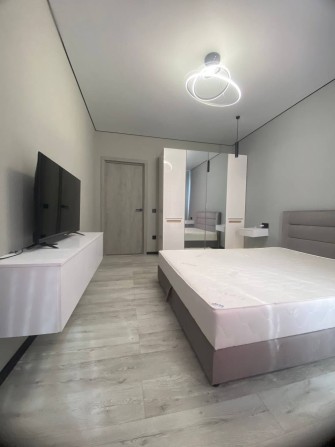 Продам свою квартиру ЖК Диброва парк. Некрасова 45 кв. Без комиссии! - фото 1