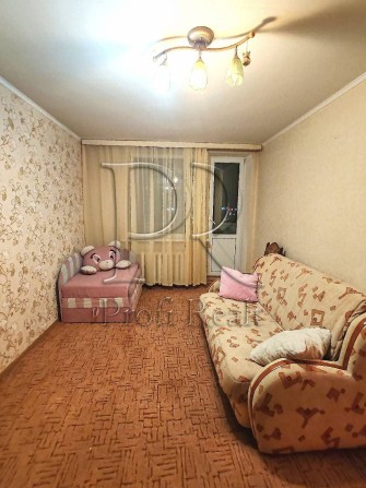 Продаж 1 кімн. квартири за адресою вул. Зодчих 72 - фото 1
