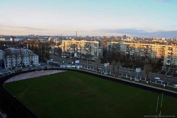 Ст. метро Почайна.  вул. Троїцько-Кирилівська 14 - фото 1