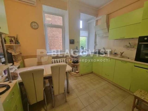 Загорівська 4, 2 кім, 78м, 109000$ Киев