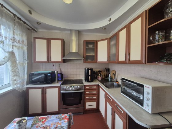 Продам 2-кімнатну пр.Корольова 2б, Південна Борщагівка Київ