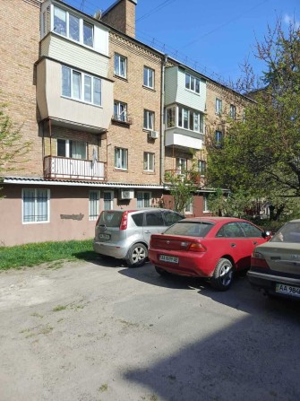 Продаж 2-ка  Вітрука 23 Авіаконструкторська  м  Святошино 10 м ремонт - фото 1