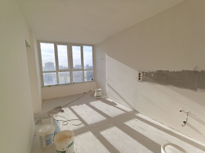 Продам 1к квартиру, евродвушка 40,6 м.2 С ремонтом под чистовую отд - фото 1