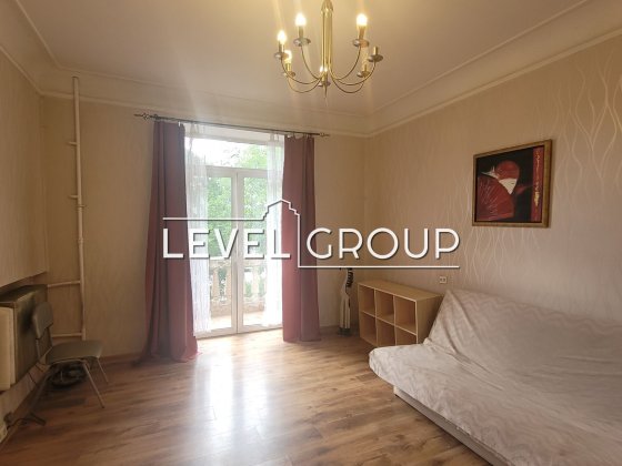 Продам квартиру 55м2 вул. Юрківська 36/10 Подільський р. Київ