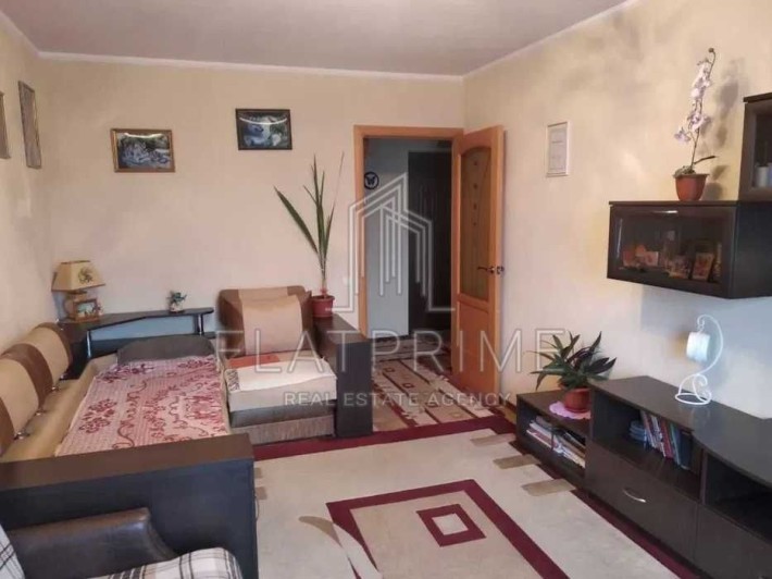 1-кімнатна квартира на Н. Ушакова, 4 — Академмістечко / Житомирська - фото 1