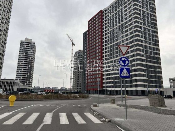 Продаж 2-к квартири ЖК Варшавський 3, Буд. 10.5, Виноградар,Подільский Київ