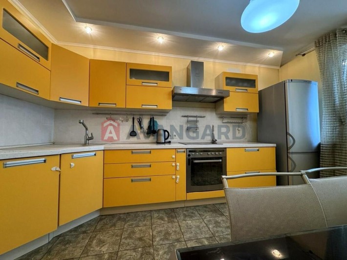 Продаж 1-К квартири вул. Смілянська, 10/31 - фото 1