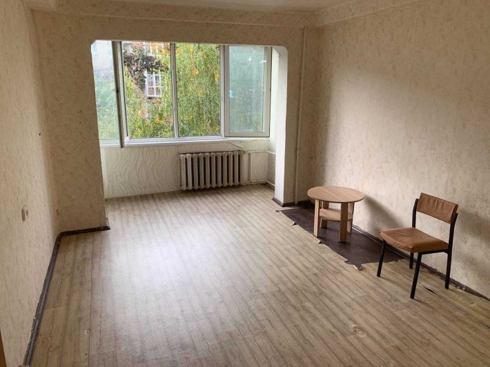 Продам   1-кімнатну квартиру в Оболонському р-ні,  вул. Автозаводська. - фото 1