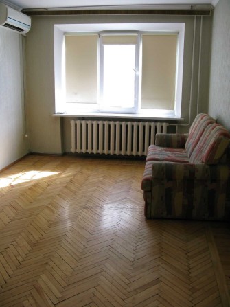 Продается 2-ая квартира, Соломенский р-н, бул. Чоколовский. - фото 1