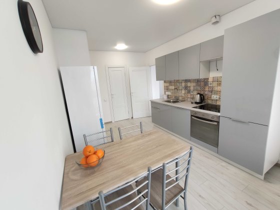 Продам 1 к кв метро Житомирська проспект Берестейський 131 а Київ