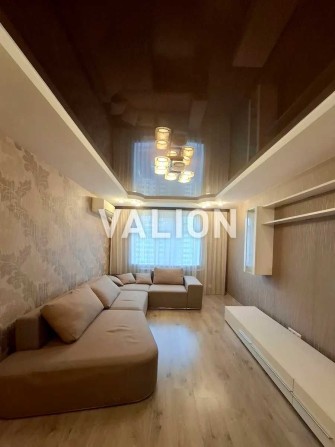 Продаж 2-к. квартири з ремонтом, вул. Стадіонна, біля метро Вокзальна - фото 1