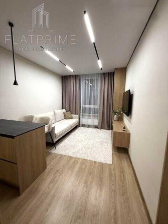 ЖК Варшавский плюс Европейского Союза ТРЦ Retroville Єоселя - фото 1