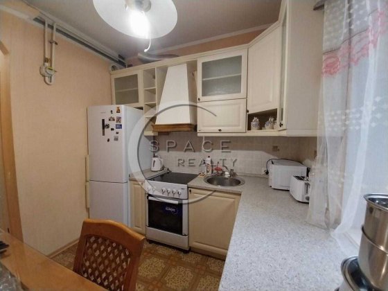 Продаж 3х кімнатна квартира 65 м. кв.вул.Монтажників 101/2 Солом'янка. Київ