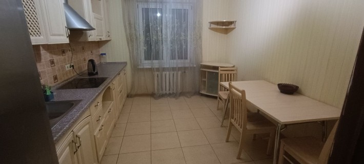 Шулявка, Караваевы дачи ,ул. Яблонской 6 - фото 1