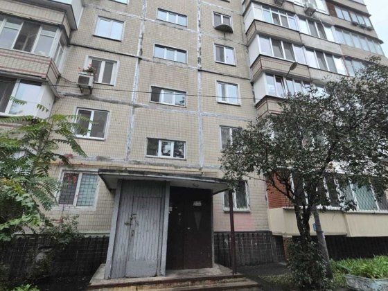 Без комісії! 1-кімнатна квартира  Татарка, вул. Татарська, 36/5 Киев