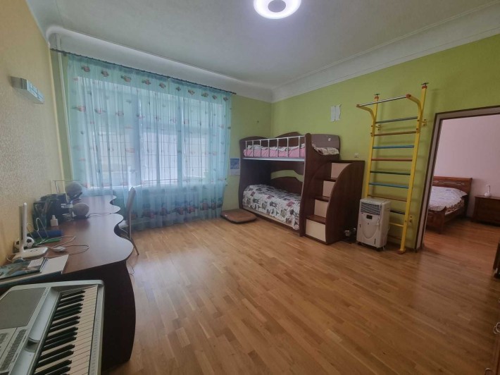 Шевченківський район, Загорівська, продаж квартири, 3 кімнатна - фото 1