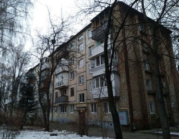 Продаю 2к квартиру можно сертификаты - фото 1