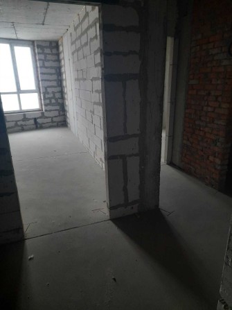 Метро 17 мин пешком, Машиностроит26, дом почти готов, сдача 4кв 25г - фото 1